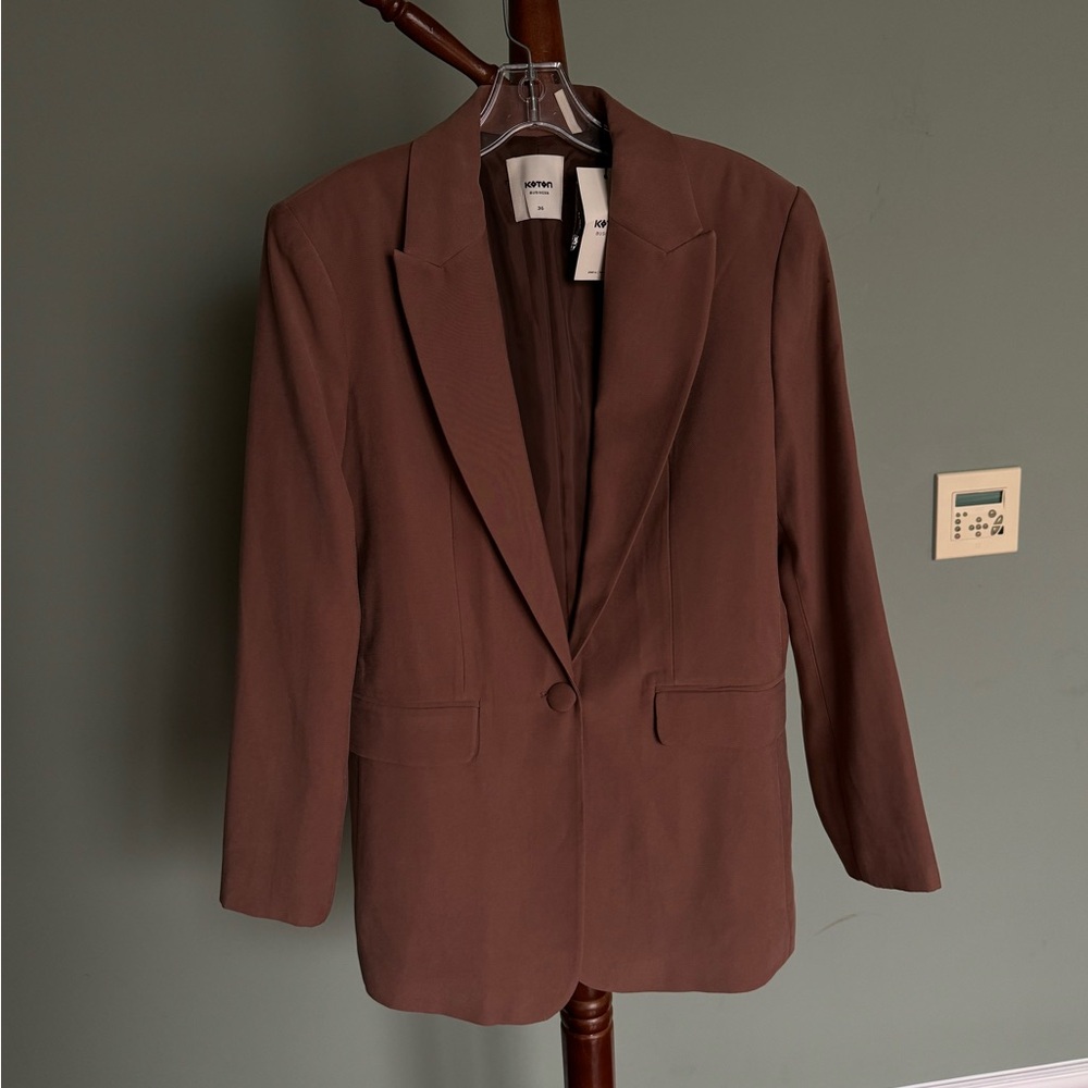 Pants Suit